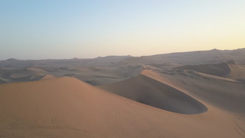 Sand Dunes in the Desert in Peru image - Free stock photo - Public ...