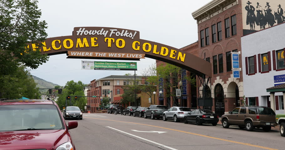 GOLDEN, COLORADO - 2 JUN 2017: Golden Colorado Traffic Downtown Welcome ...