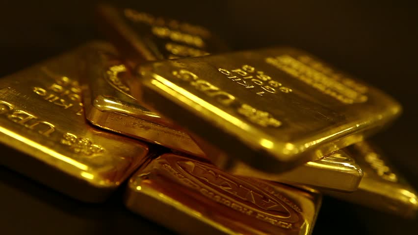 Header of ingot