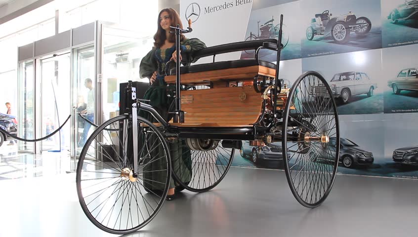 Rare Footage: Witness The Benz Motorwagen In Action! - 2ve4oru