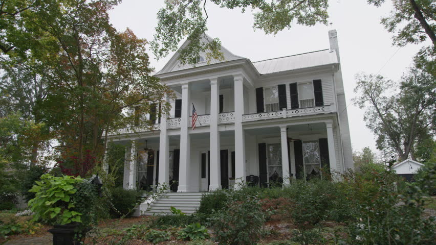 Header of antebellum