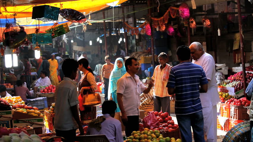 INDIA - DECEMBER 2012: Shoppers And Traders At The Busy ...