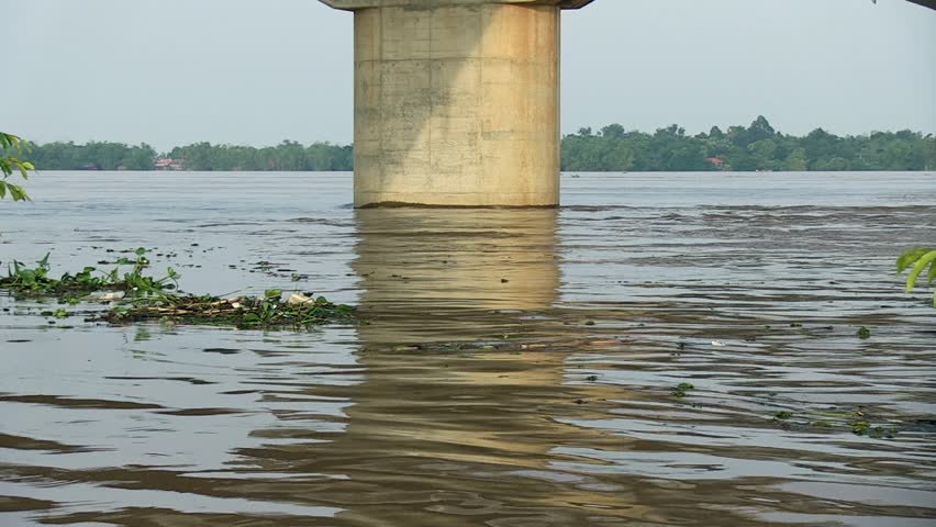 river and flood Living along the kankakee river means living with a flooding risk for lake, porter, jasper and newton counties. river and flood Living along the kankakee river means living with a flooding risk for lake, porter, jasper and newton counties.